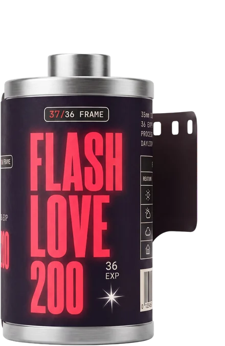FLASH LOVE 200 35mm canister